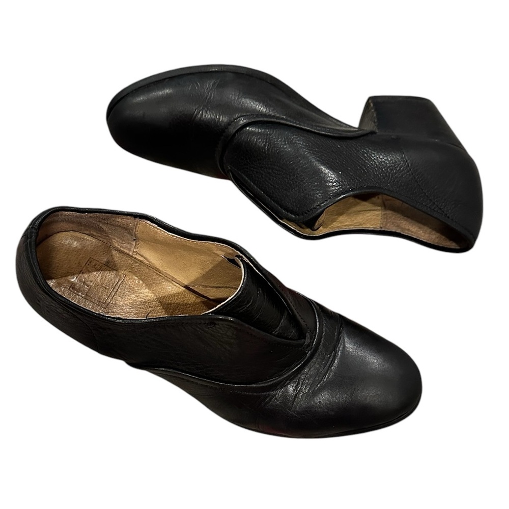 FRYE STELLA LEATHER COURTNEY BLACK ANKLE LOW PROFILE BOOTIES Women's Shoes 7